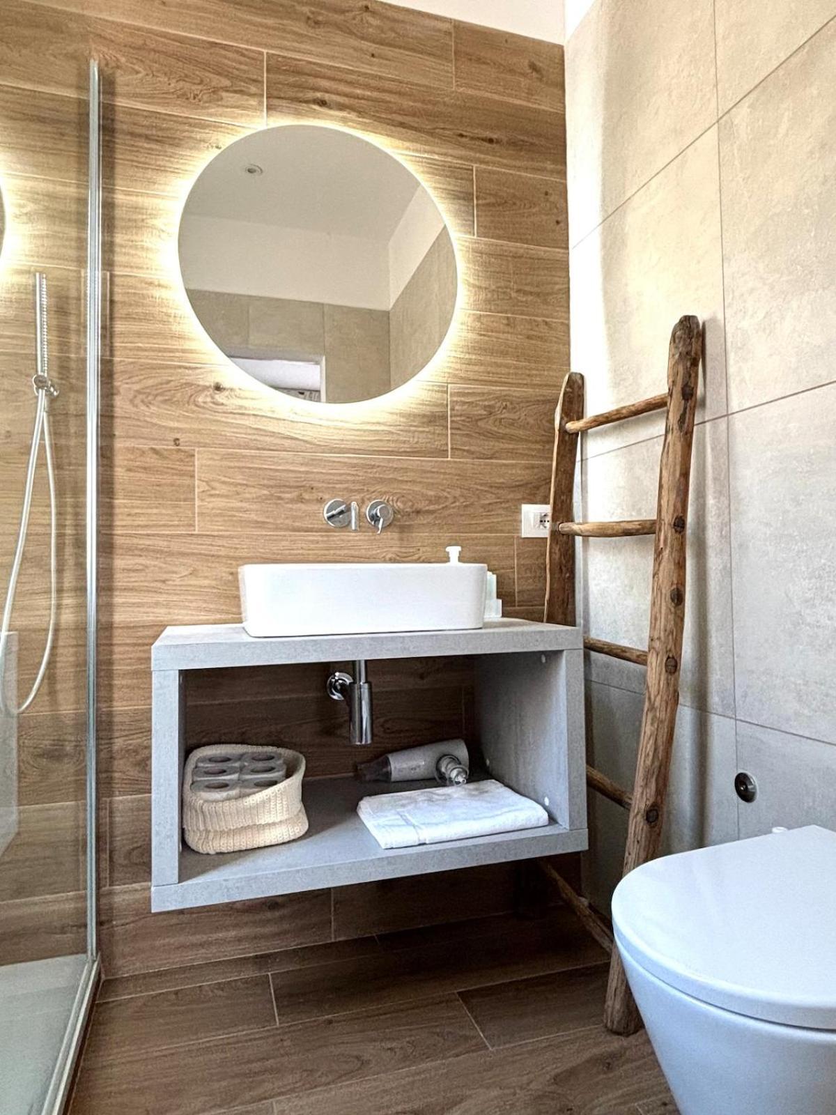 M4 White Monolocale Moderno E Funzionale Apartment Scandicci Bagian luar foto